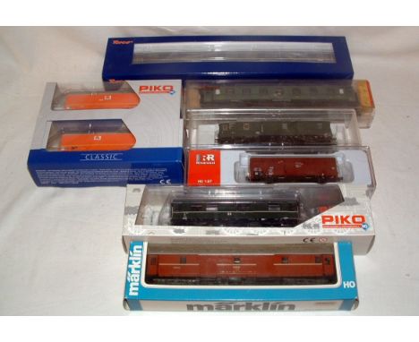 MARKLIN, ROCO, PIKO, RIVAROOSI, LILIPUT and FLEISCHMANN - 4 x Coaches and 5 x Baggage/ Freight Wagons. Mostly Mint Boxed. For