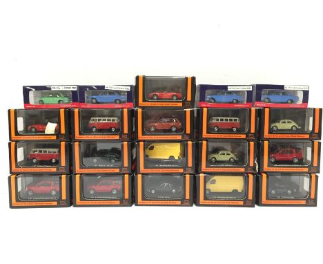 16 x Gaugemaster 1/87 scale line-side diecast vehicles (two loose in boxes with wheels loose) together with 4 x Bachmann 1/76