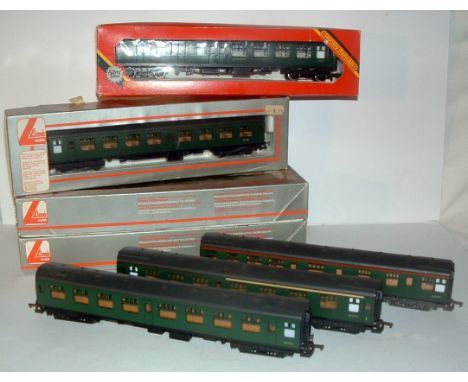 LIMA/TRIANG 7 x BR(S) Green Mk 1 Coaches- 4 x Boxed - all Good Plus.