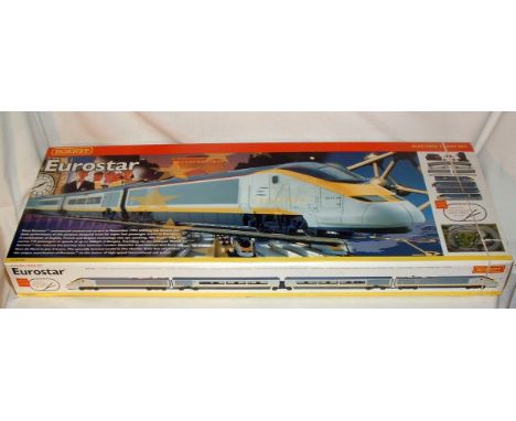 HORNBY R1013 'Eurostar' Ready to Run Train Set comprising a Class 323 Power Driving Unit with dummy Pantograph, Class 323 Dum