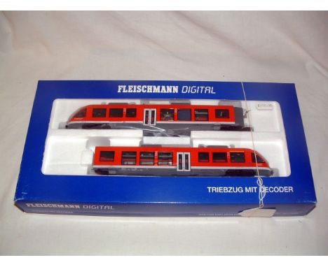 FLEISCHMANN 74420 DB AG 'LINT 4' articlated Class 648 Diesel Railcar. DCC fitted with load controlled sound. Mint Boxed with 