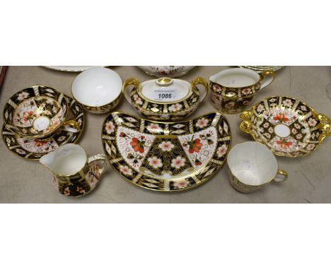 Royal Crown Derby 2451 Imari - Duchess fan tray; hors d'oeuvres crescent dish; teacup; coffee cup; sucrier; etc. (9)