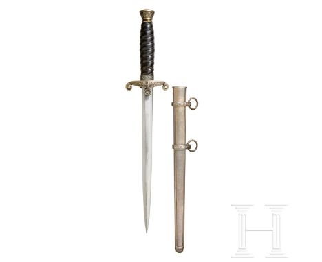 A Model 1935 Dagger for Leaders of Railway ProtectionMaker Robt. Klaas, Solingen, polished steel blade, silver-plated cross-g