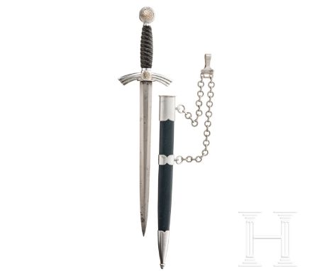 Fliegerdolch M 35, sog. "Borddolch", in leichter Ausführung von Eickhorn, Solingen Vernickelte Klinge (fleckig) mit geätztem 