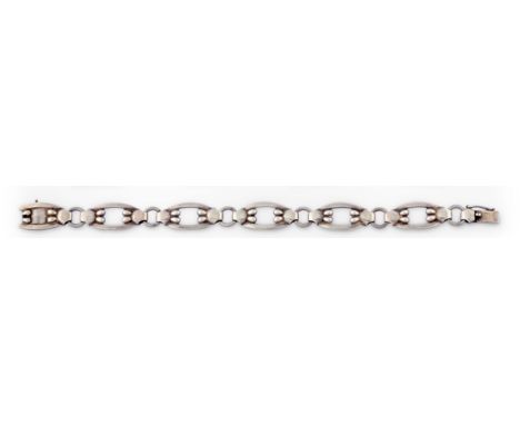 Jensen, Georg (Kopenhagen) Vintage-Silberarmband  Sechs ovale Glieder mit doppelten Noppen. Lg. 19 cm. Gepunzt: GJ (ligiert) 