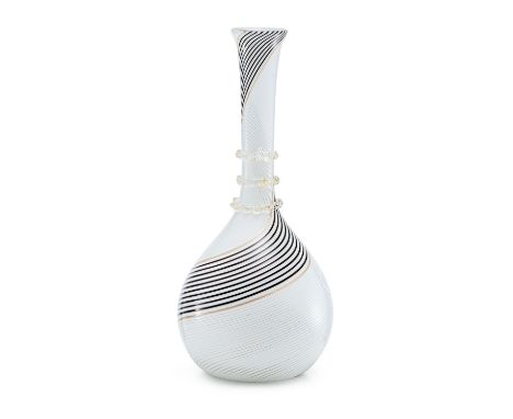 Vase "Filigrana semplice a fascia bianca nera"  Dino Martens (Entwurf), Aureliano Toso, Murano Balusterform. Farbloses Glas m