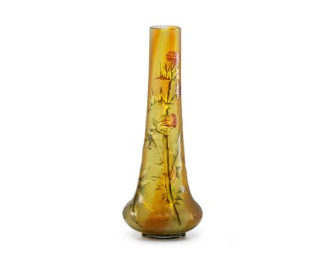 Vase "Chardons"  Daum Frères, Nancy, um 1900 Farbloses Glas mit opalisierendem, hellbernsteinfarbenem, streifigem Unterfang m