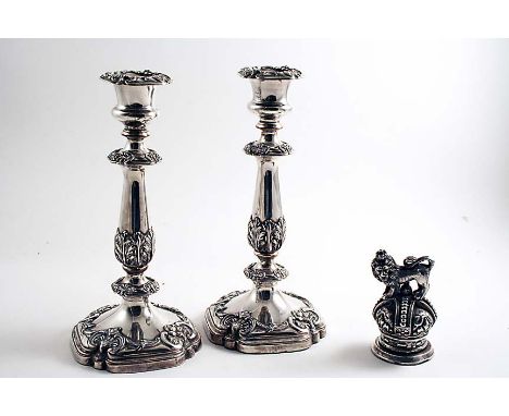 A PAIR OF LATE PERIOD OLD SHEFFIELD PLATED CANDLESTICKS on shaped square bases with decorative borders and detachable nozzles