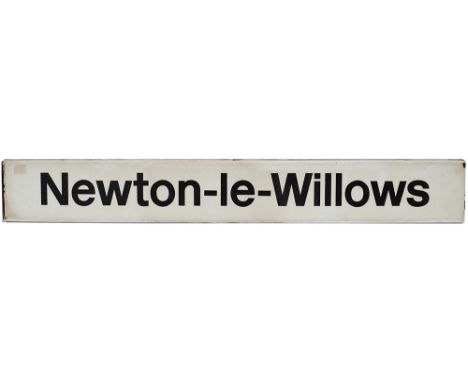British Railways FF enamel lamp tablet NEWTON LE WILLOWS from the former London &amp; North Western Railway station between K