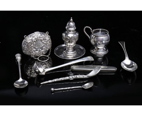 LOT OF SMALL SILVER ITEMScomprising pin dish, pepper shaker, salt pot and spoon, pen knife, small ladle, teaspoon, purse on c