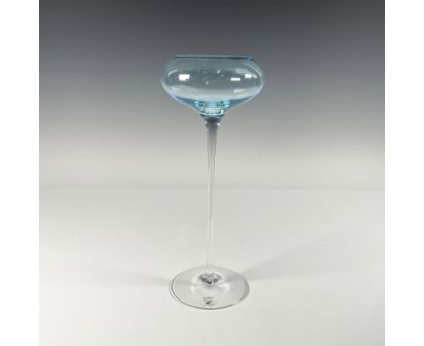 Elegant clear and blue colored crystal. Orrefors etched backstamp. Includes certificate and the original box, dimensions: 14.