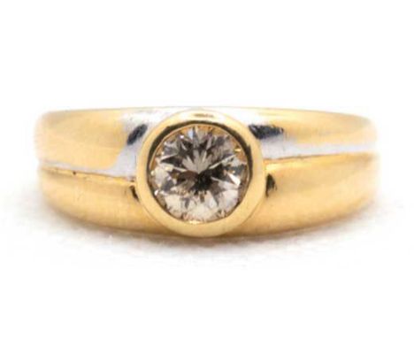 Ring, 18 k GG, besetzt mit Brillant-Solitär von 0,50 ct. (punziert), RG 56, ges. 5,29 g