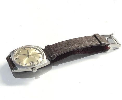 Vintage Eterna matic 1000 gents wristwatch the watch is ticking but no warranty given overall good condition 