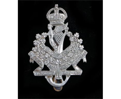 Cap badge to the 8th (Irish) Battalion The Kings (Liverpool Regiment) slider to the reverse, K&K 1705