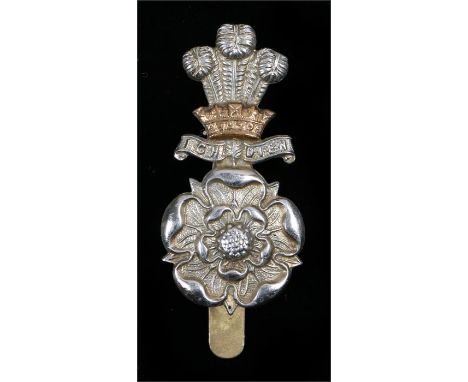 Cap badge to the Alexandra, Princess of Wales Own Yorkshire Yeomanry, slider to the reverse, K&K 1409