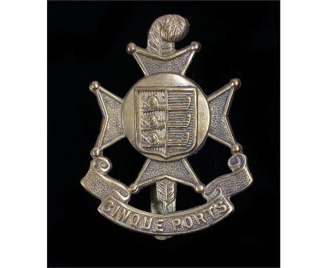 O\R's cap badge to the 5th (Cinque Ports ) Battalion, the Royal Sussex Regiment, slider to the reverse, K&K 1728
