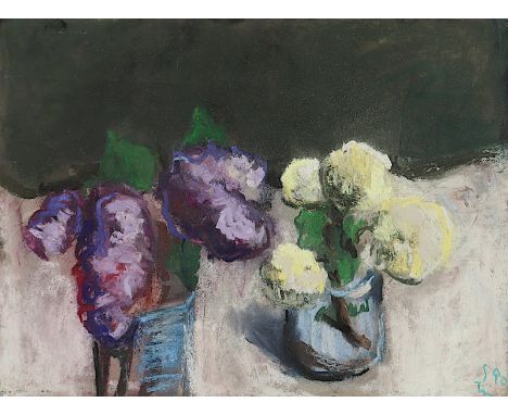 FUSSMANN, Klaus, "Blumenstilleben", Gouache, Pastell/Karton, 41 x 56, unten rechts monogrammiert und datiert '90, R.