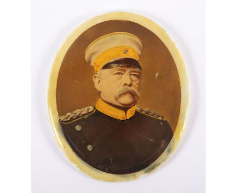 PATRIOTISCHE PLAKETTE, Porzellan, Portrait Otto von Bismarck in Uniform, H 8, DEUTSCH, um 1910