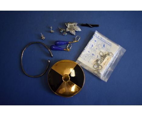 A 925 Tiffany bangle; together with other jewellery, to include a Stratton compact. 