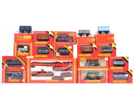 A collection of x16 original vintage Hornby and Tri-ang Hornby 00 gauge model railway trainset locomotive wagons / rolling st