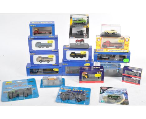 A collection of x20 assorted 1/76 scale 00 gauge boxed diecast model ' Trackside ' type vehicles. Various makes present to in