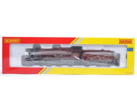 An original Hornby made 00 gauge model railway train set locomotive engine R3169 Great Western Rail 4900 class loco ' Olton H