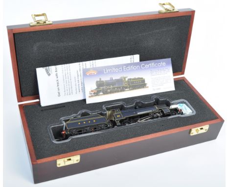 A rare original Bachmann Branch-Line Model Railways Collectors Club made Ltd Edition 00 gauge model railway train set locomot