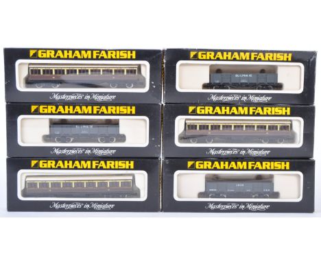 A rake of 6x original vintage Graham Farish N gauge model railway train set locomotive carriages / coaches comprising: x3 060