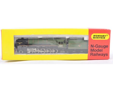 An original vintage Hornby Minitrix made N Gauge model railway train set locomotive N209 92220 2-10-0 Class 9F Evening Star e