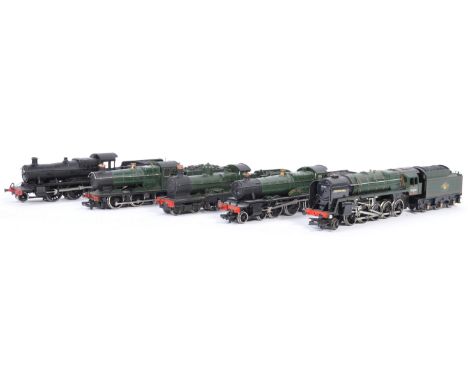 A collection of x5 assorted 00 gauge model railway trainset locomotives to include:- Hornby R330 ' Evening Star ' No.92220- M