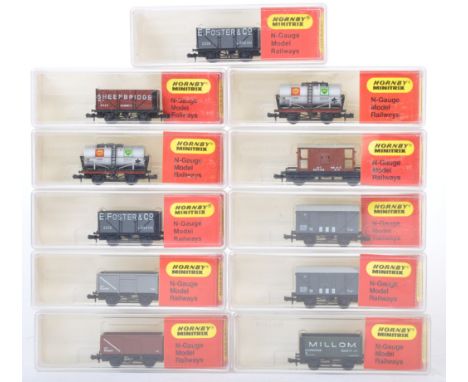 A rake of 11x original vintage Hornby Minitrix N gauge model railway train set locomotive rolling stock Comprising N502, N503