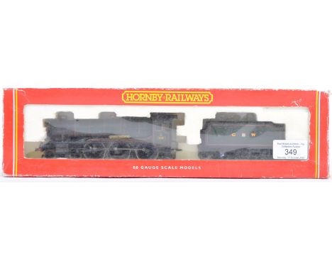A Hornby made 00 gauge model railway trainset locomotive engine No. R2085 - Great Western Rail ' County Of Worcester ' No 102