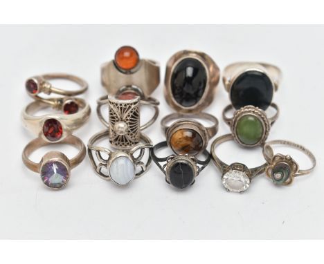 ASSORTED WHITE METAL RINGS, to include thirteen rings in total, four with silver hallmarks, approximate gross weight 20.0 gra