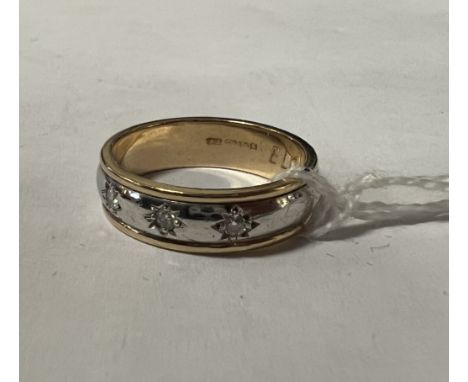 9CT YELLOW &amp; WHITE GOLD 3 DIAMOND RING SIZE Q - 6 GRAMS 