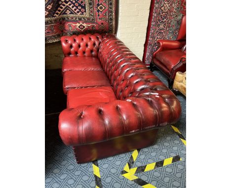 RED CHESTERFIELD 3 SEATER SOFA 