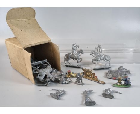 Box of assorted vintage lead soldiers: riflemen, cannons, horses etc.  (B.P. 21% + VAT) 