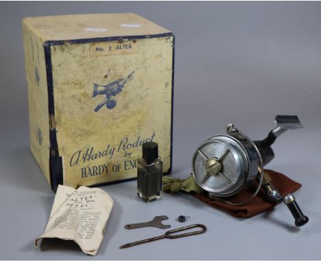 Vintage Hardy No. 2 Altex fishing reel in original box.   (B.P. 21% + VAT) 