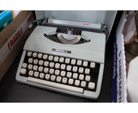 Cased Signet Imperial typewriter 