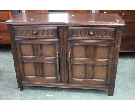 Ercol style sideboard, height 85 cm, width 21 cm, depth 46 cm