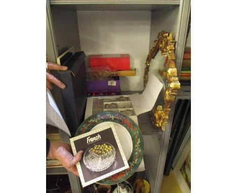 A mixed lot to include a gilt framed mirror, a whisky tumbler and decanter set, six tumblers, a Royal Worcester plate and oth