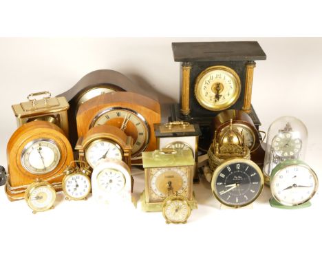 Two boxes of mid 20th century and later mantel clocks, desk clocks and carriage clocks, having manual wind and quartz movemen