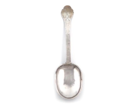 A Charles II Sussex silver Trefid spoon, by Richard Dobson, Lewes, circa 1675, the oval bowl with a ribbed rat-tail, the reve