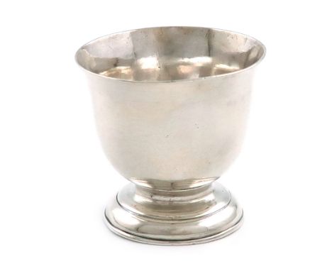 A George I silver tot cup, by James Goodwin, London 1718, tapering circular form, on a raised circular foot, scratch initiall