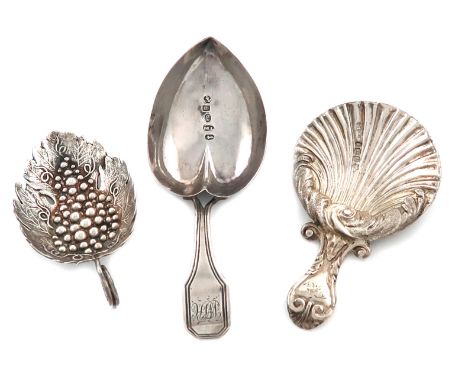 A small collection of three antique silver caddy spoons, comprising: one by Matthew Linwood, Birmingham 1810, heart-shaped bo