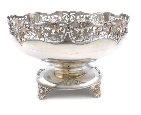A silver bowl, by Robert Pringle, Sheffield 1937, circular form, pierced trailing grape-vine decoration, on a raised pierced 