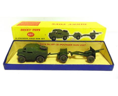 A DINKY NO.697, 25-POUNDER FIELD GUN SET olive green with matching ridged hubs, good condition, boxed, the box generally good