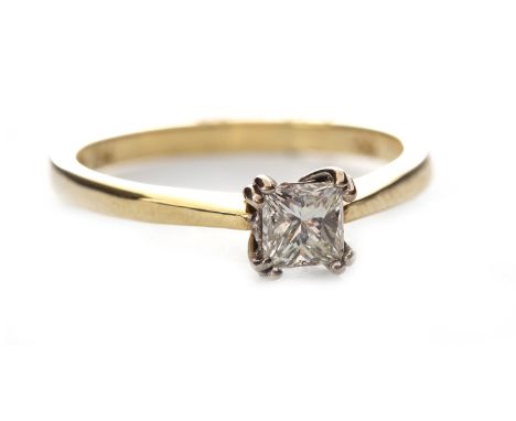 DIAMOND SOLITAIRE RING, the princess cut diamond approximately 0.35 carats, in eighteen carat gold, size P, 3.5g