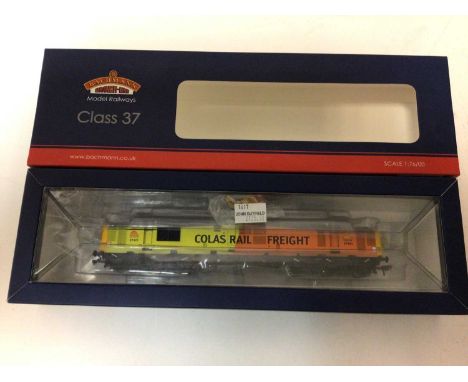 Bachmann OO gauge Class 37/4 37421 Colas 32-389 boxed