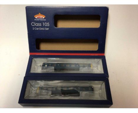 Bachmann OO gauge Class 105 DMU Power Twin BR blue 31-535 boxed