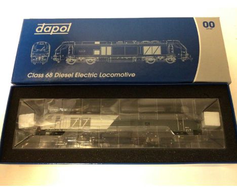 Dapol OO gauge Class 68 Diesel Electric Locomotive 4D-022-004 68014 Chiltern Livery boxed